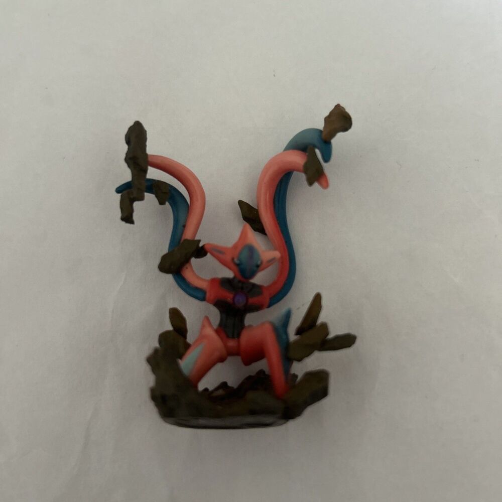Pokemon Deoxys Rare Figurine 2013